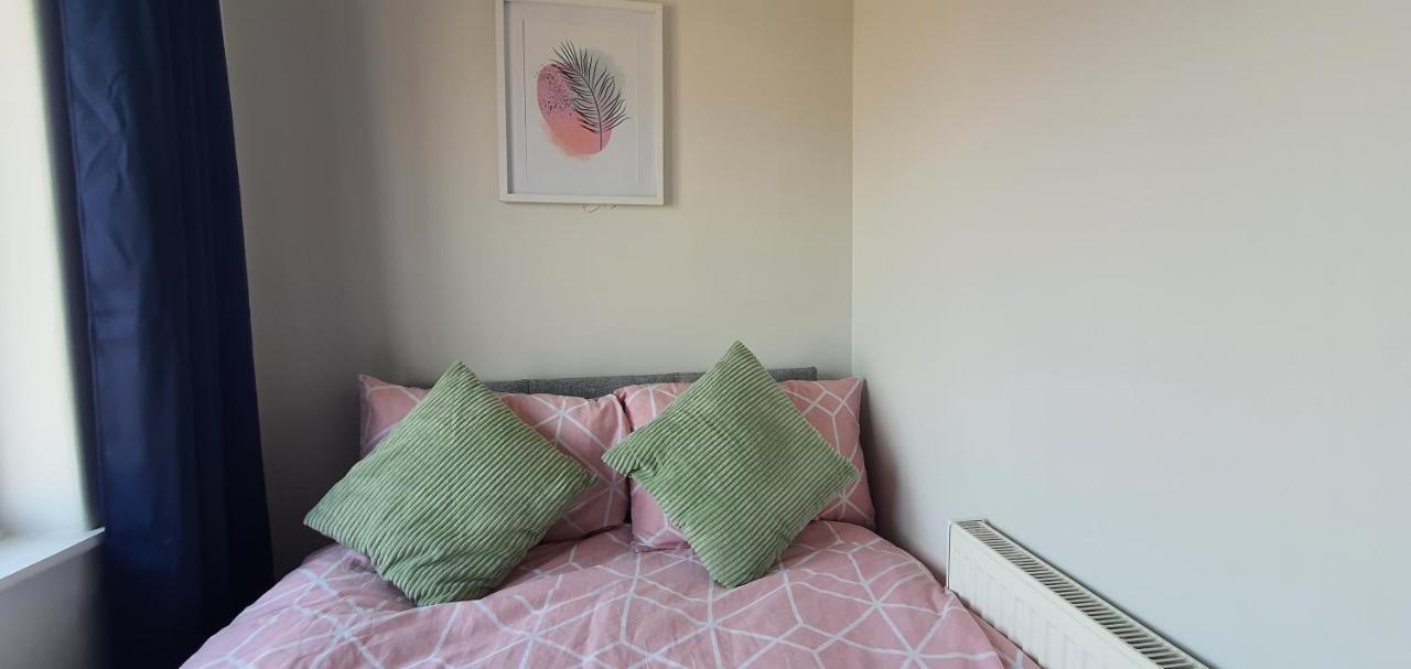 Stoke City House Apartamento Etruria Exterior foto