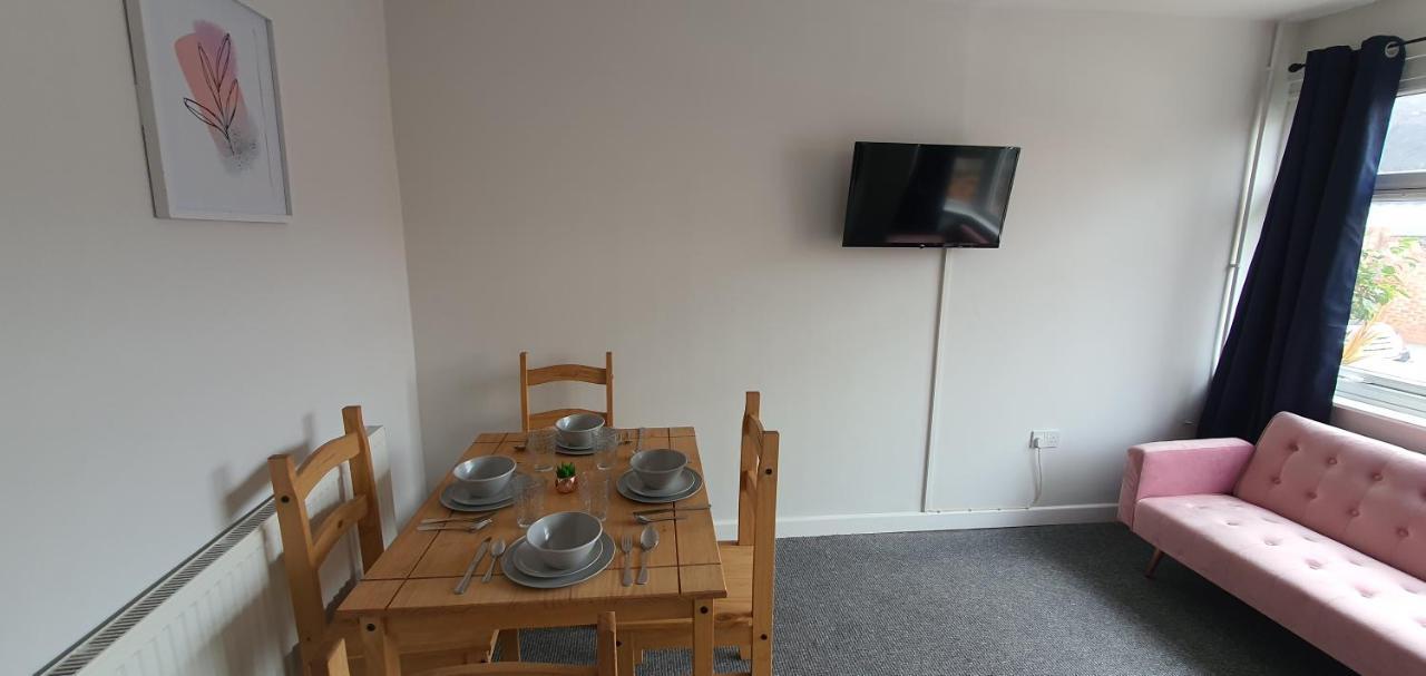 Stoke City House Apartamento Etruria Exterior foto